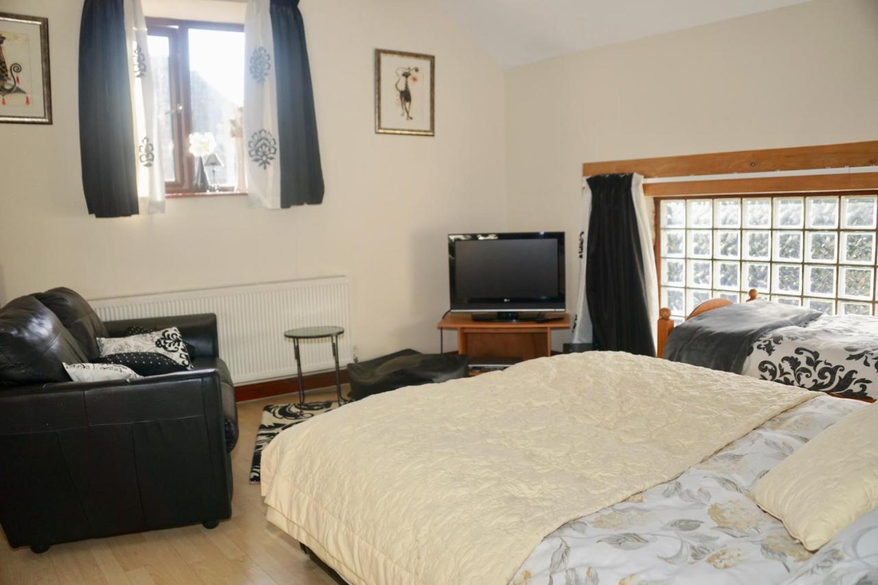 Ravencar Farm B&B Mosborough Extérieur photo